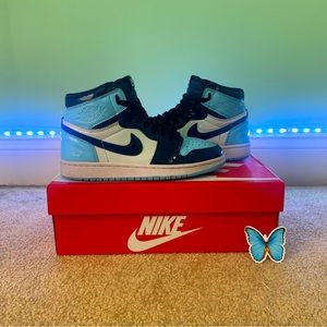 Jordan 1 UNC blue chill